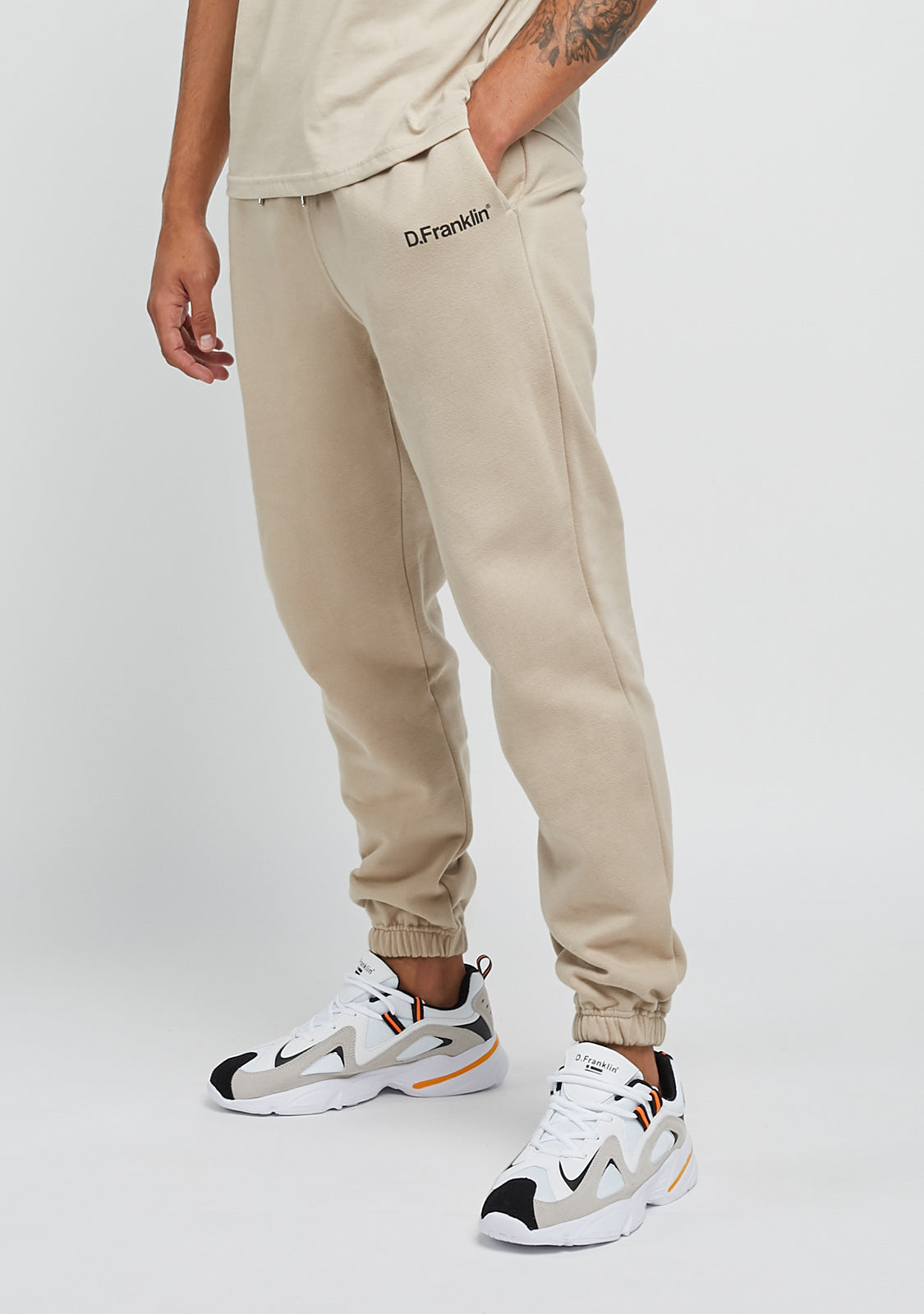 Jogger beige cheap