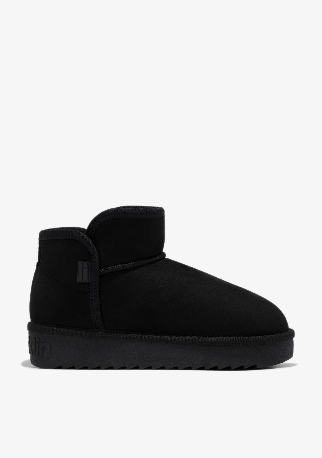 Nordic Low Basic Black