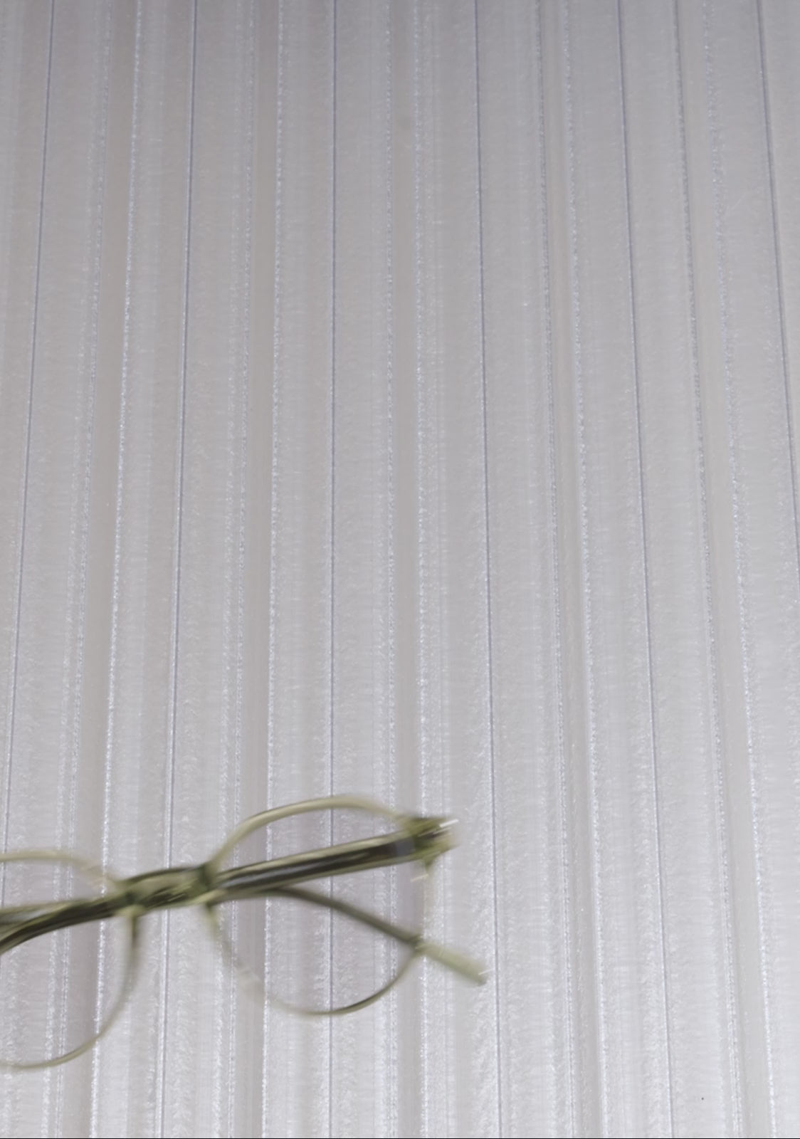 Charger la vidéo : Ultra Light S Round Full Photochromic Green / Brown