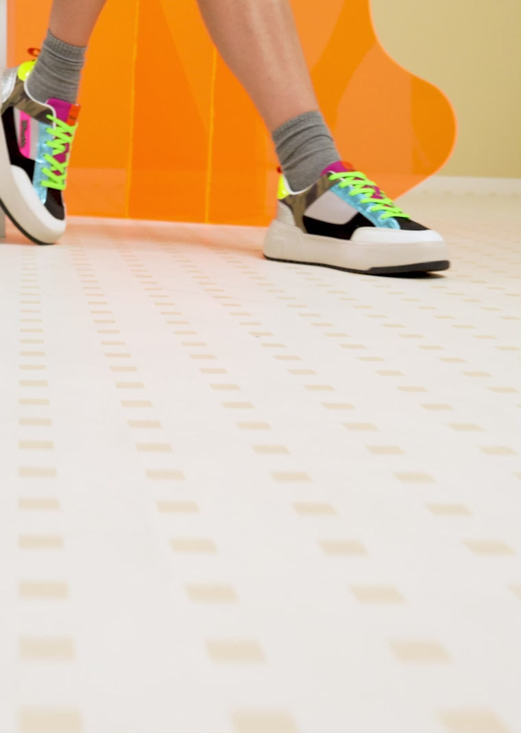 Load video: Court Multi Camo