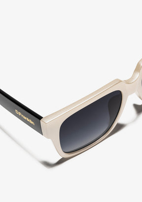 Dunar Ivory / Grad Black